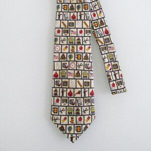 Museum Artifacts (NWOT) "School Days" Men's Silk Tie